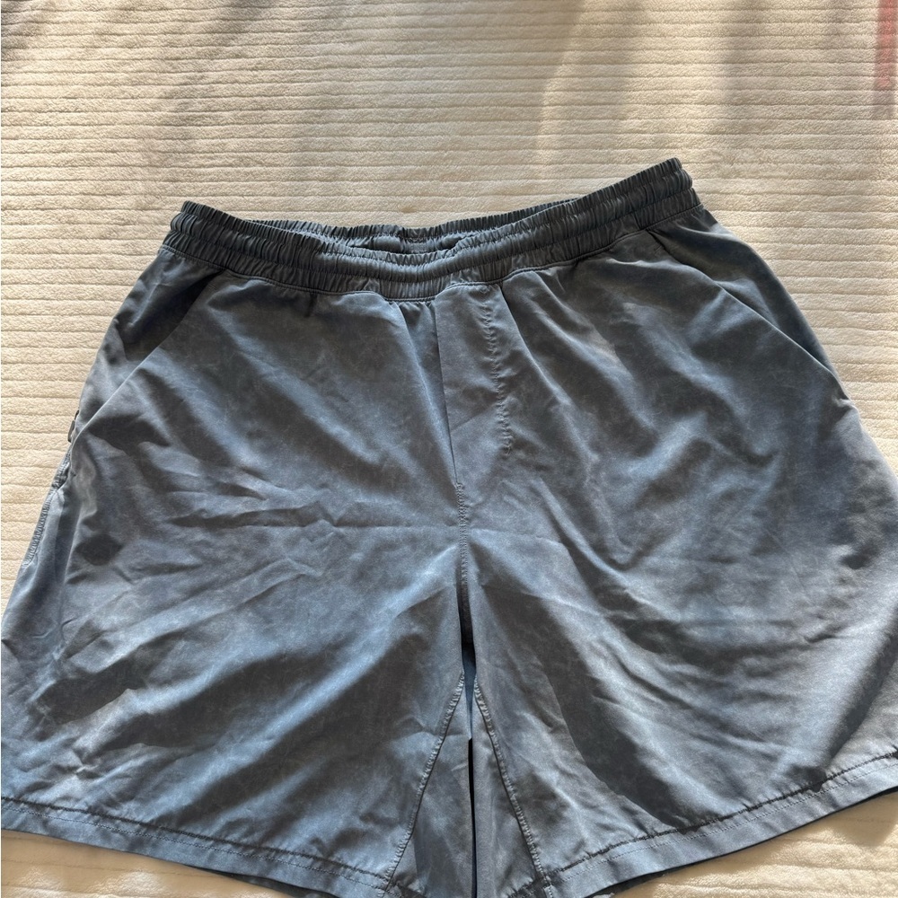 Men's Lululemon Athletic Gray Shorts